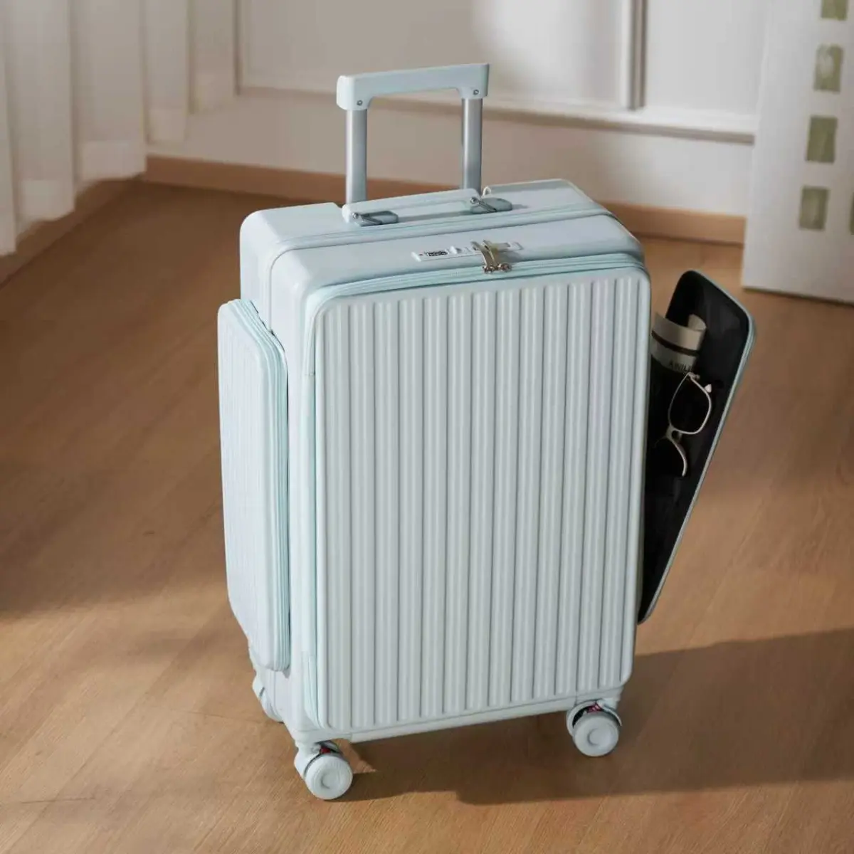 Wheel-Light Blue / 24