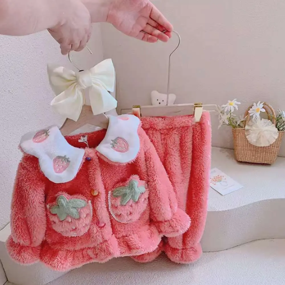 Warm woolen pajama set strawberry Orange