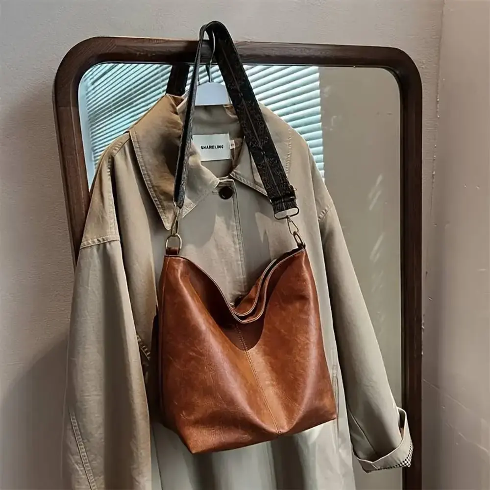 Stylish Leather Hobo Bag for Women